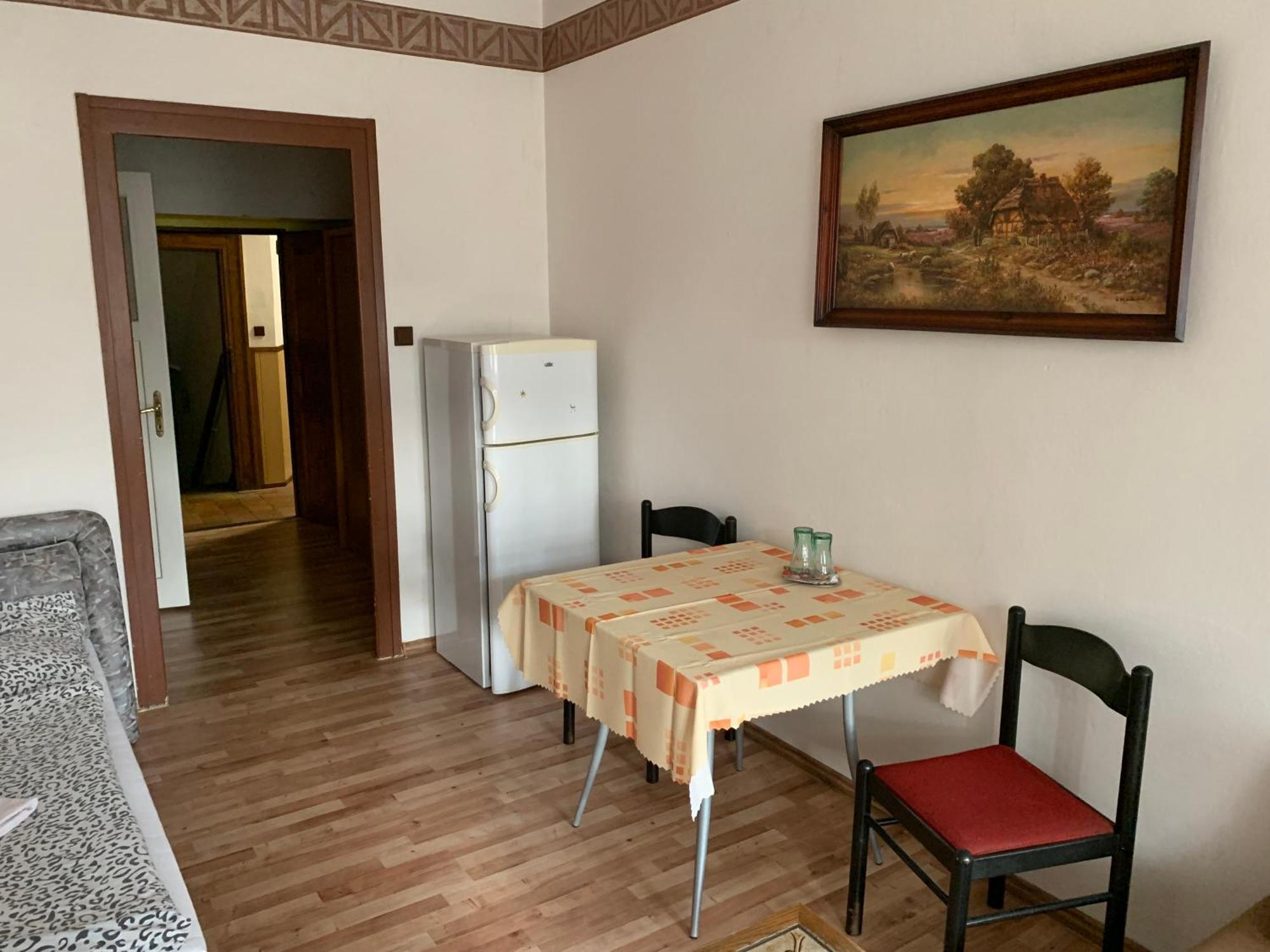 Restaurace A Penzion Podloubi Opočno المظهر الخارجي الصورة